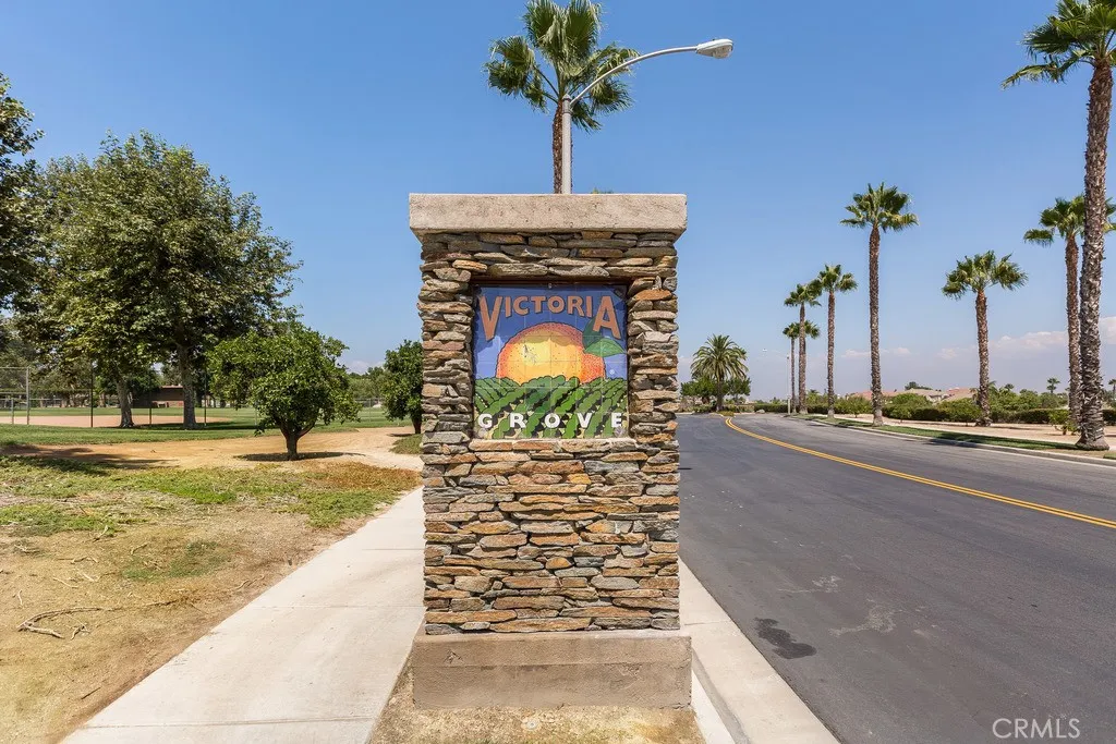 12286 Falling Branch Court, Riverside, California 92503 home-pic-41